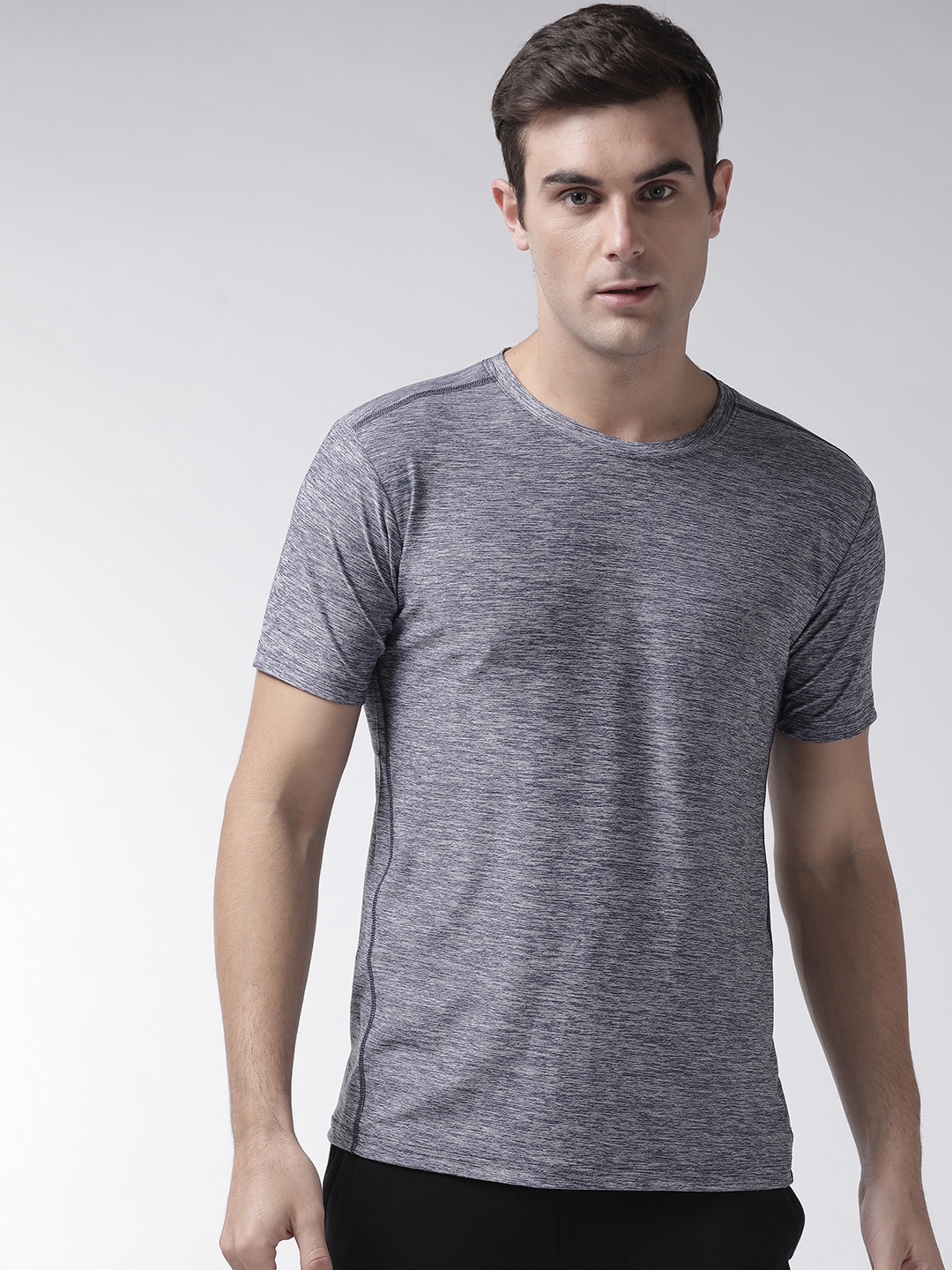 

CHKOKKO Men Grey & Blue Self Design Round Neck Training T-shirt