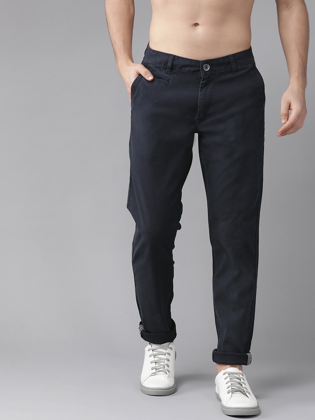 

Roadster Men Navy Blue Regular Fit Solid Chinos
