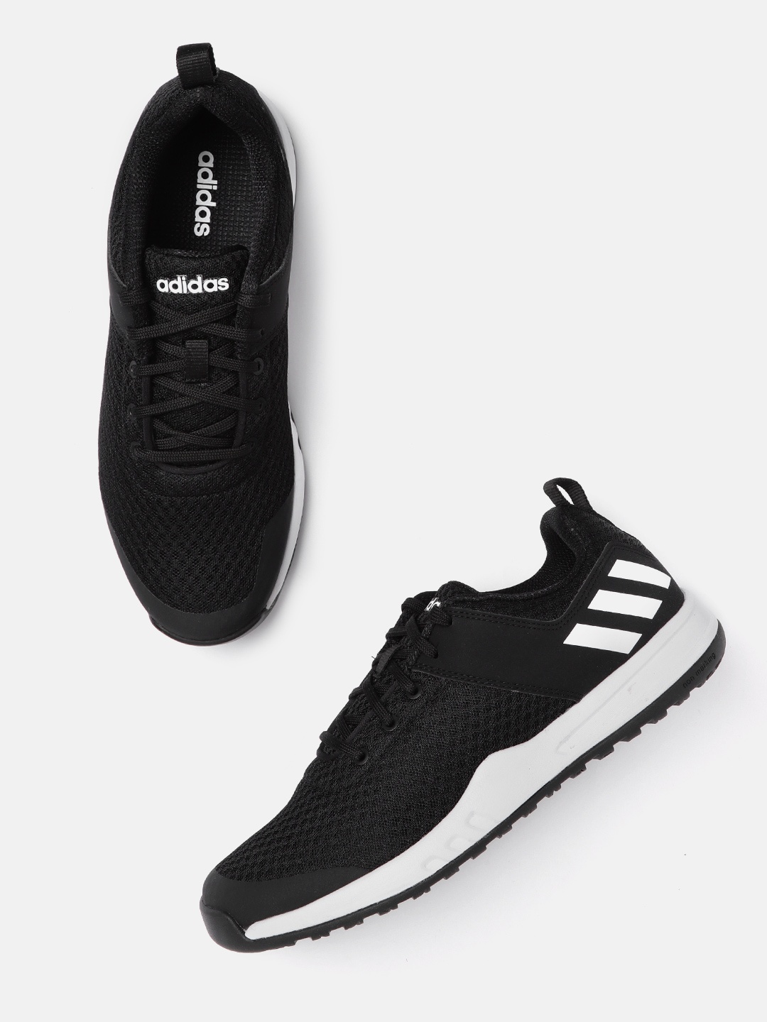 

ADIDAS Men Black Victriox Running Shoes