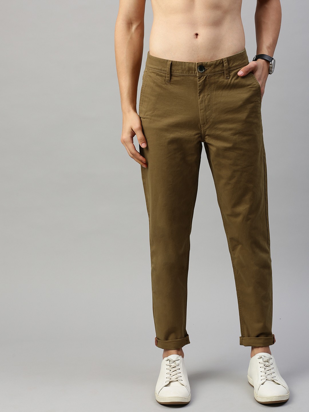 

Roadster Men Khaki Regular Fit Solid Chinos