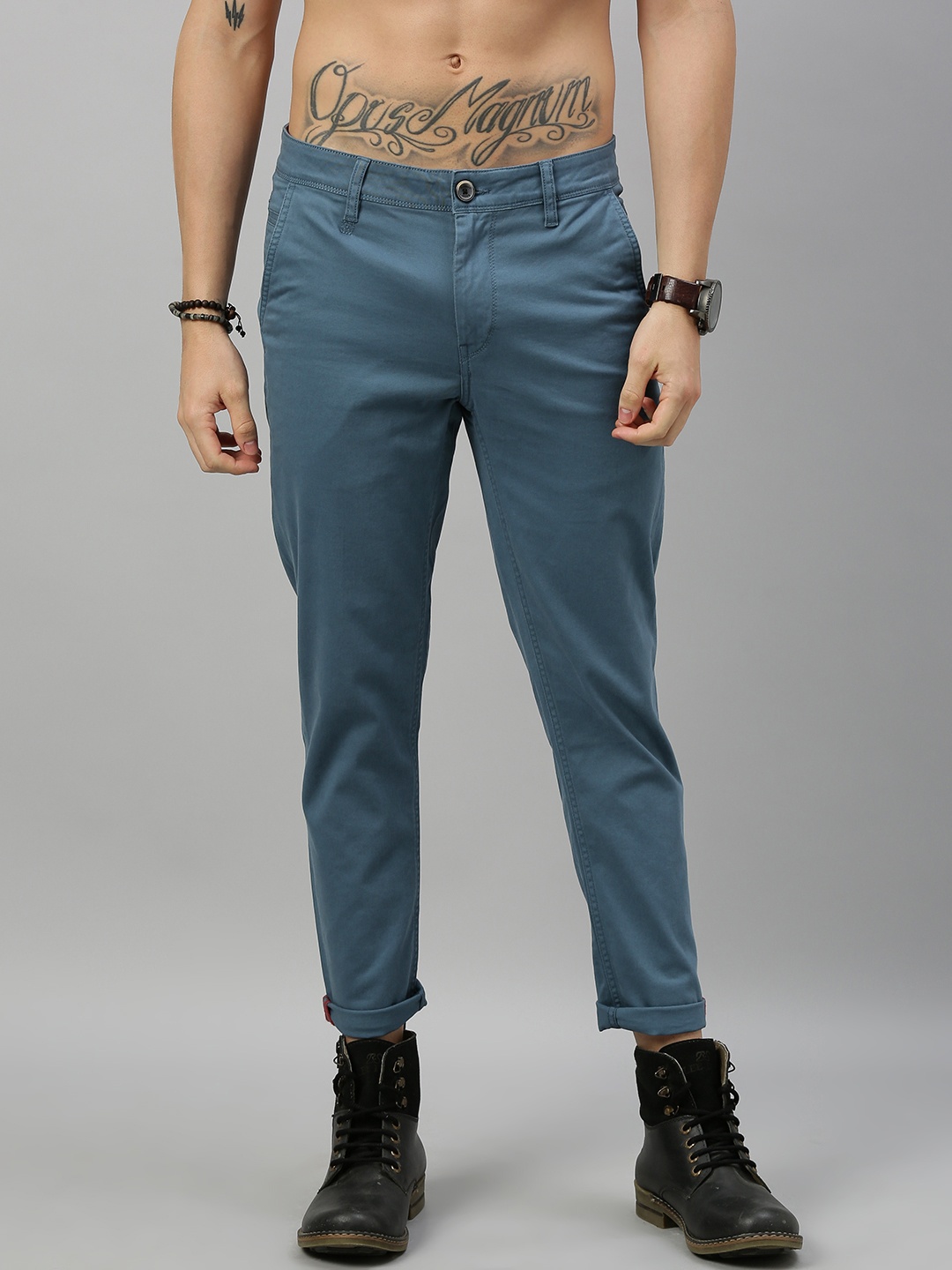 

Roadster Men Teal Blue Tapered Fit Solid Cropped Chinos