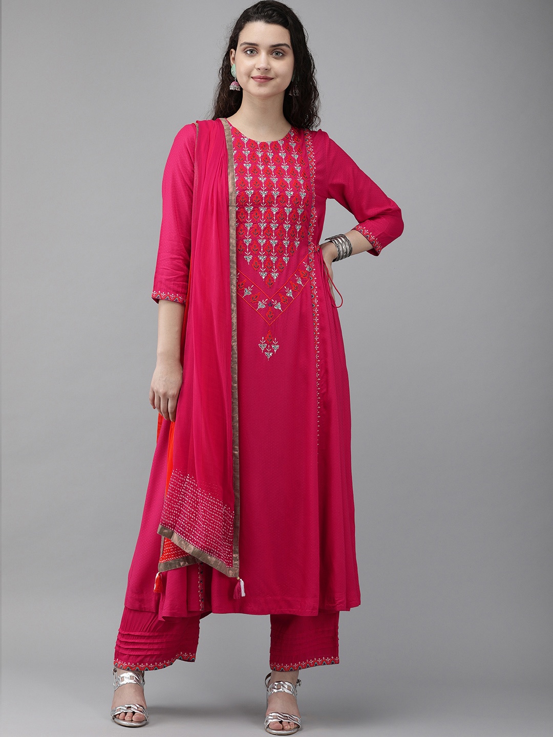 

Rain & Rainbow Women Fuchsia Embroidered Kurta with Palazzos & Dupatta