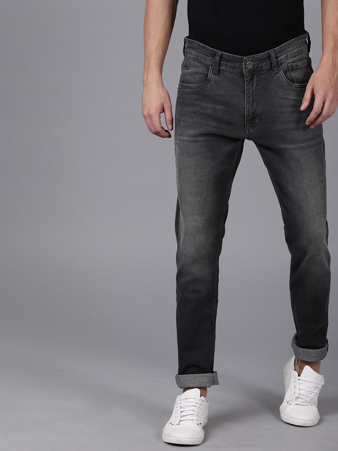 

WROGN Men Black Slim Fit Mid-Rise Clean Look Stretchable Jeans