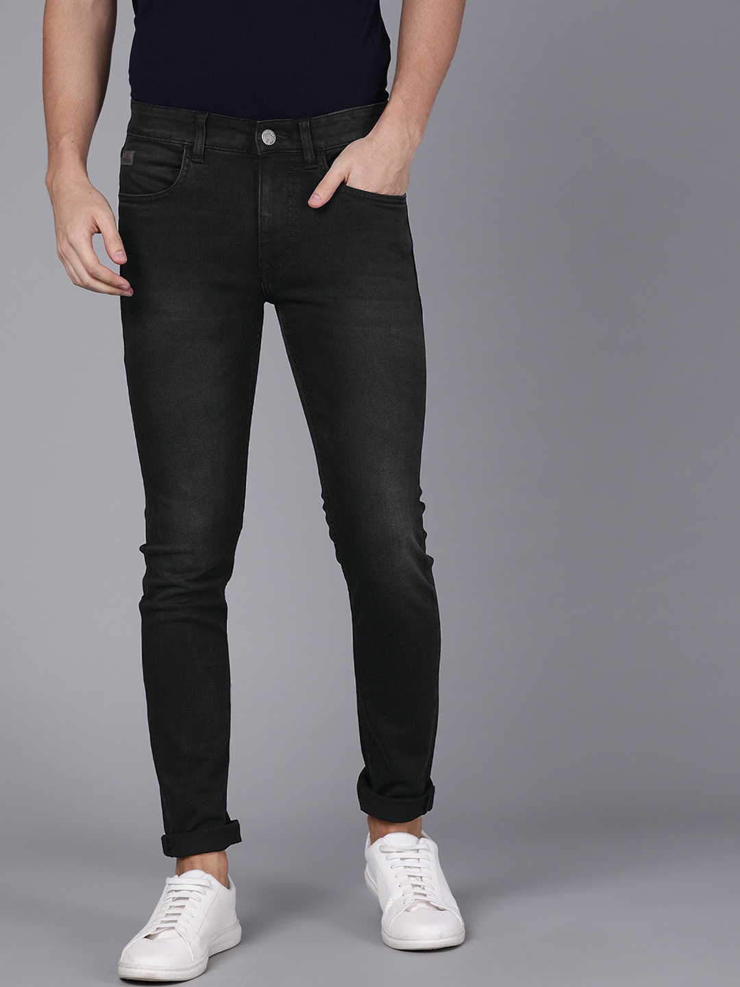 

WROGN Men Black Slim Fit Mid-Rise Clean Look Stretchable Jeans