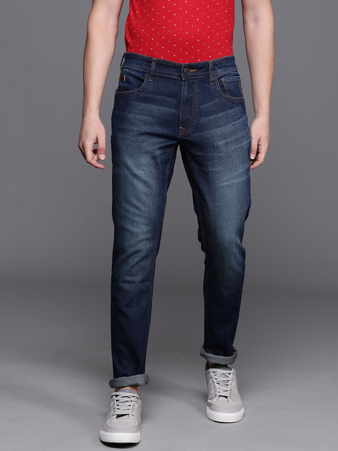 

WROGN Men Blue Slim Fit Mid-Rise Clean Look Stretchable Jeans
