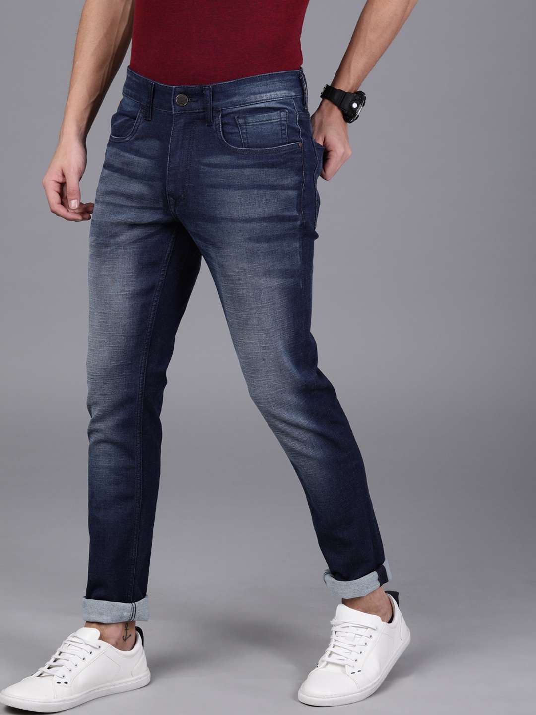 

WROGN Men Blue Slim Fit Mid-Rise Clean Look Stretchable Jeans
