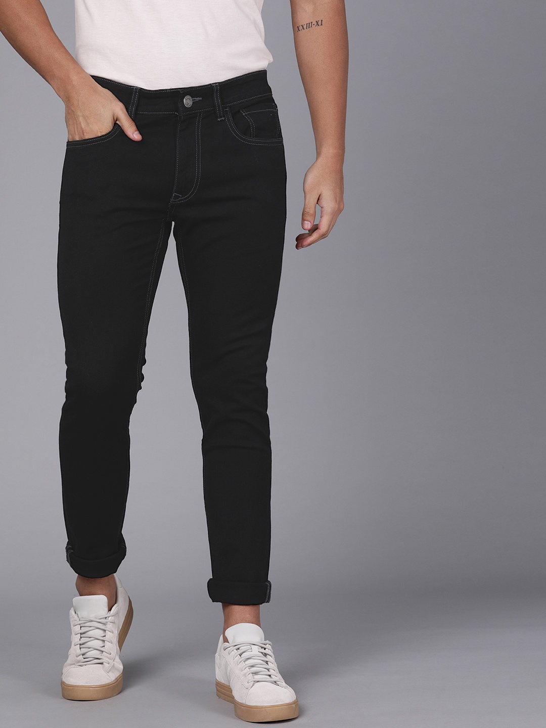

WROGN Men Black Skinny Fit Mid-Rise Clean Look Stretchable Jeans