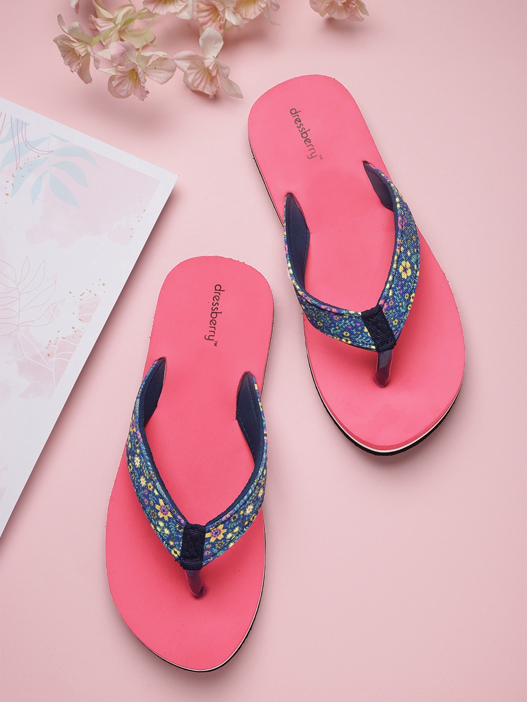 

DressBerry Women Navy Blue & Yellow Floral Print Thong Flip-Flops