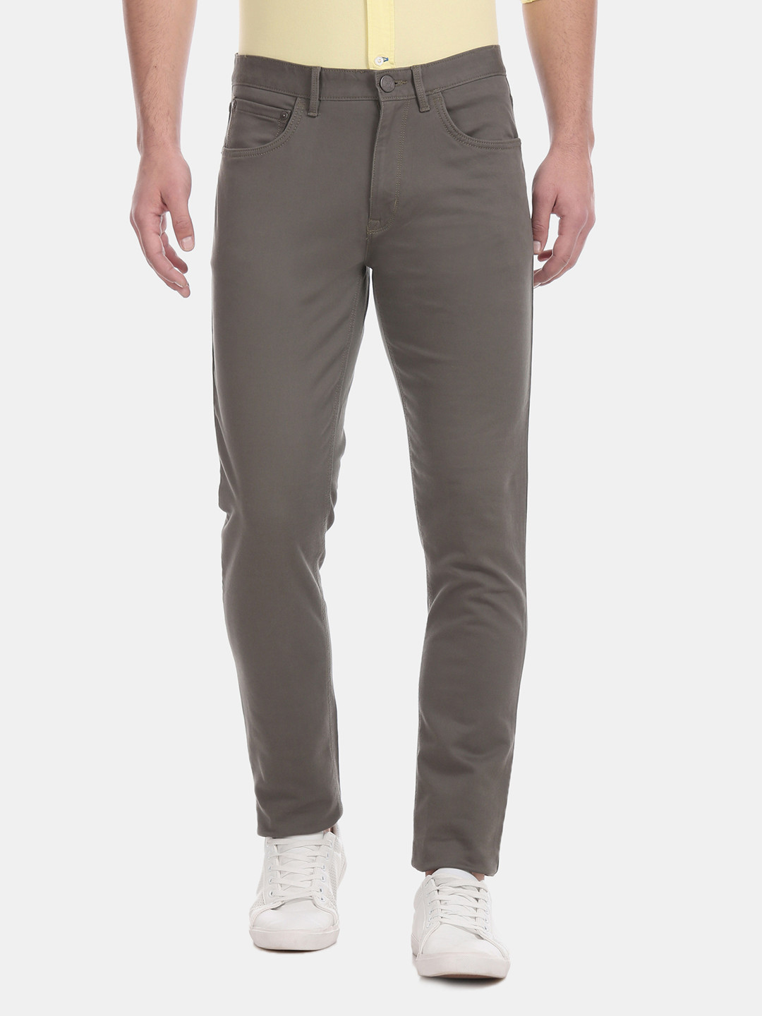 

U.S. Polo Assn. Men Grey Slim Fit Solid Regular Trousers