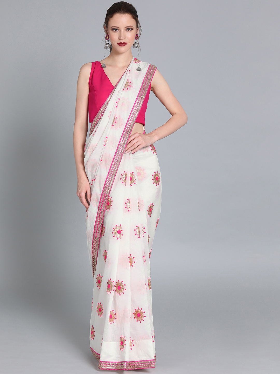 

Ethnovog Saree With Stitched Blouse, White