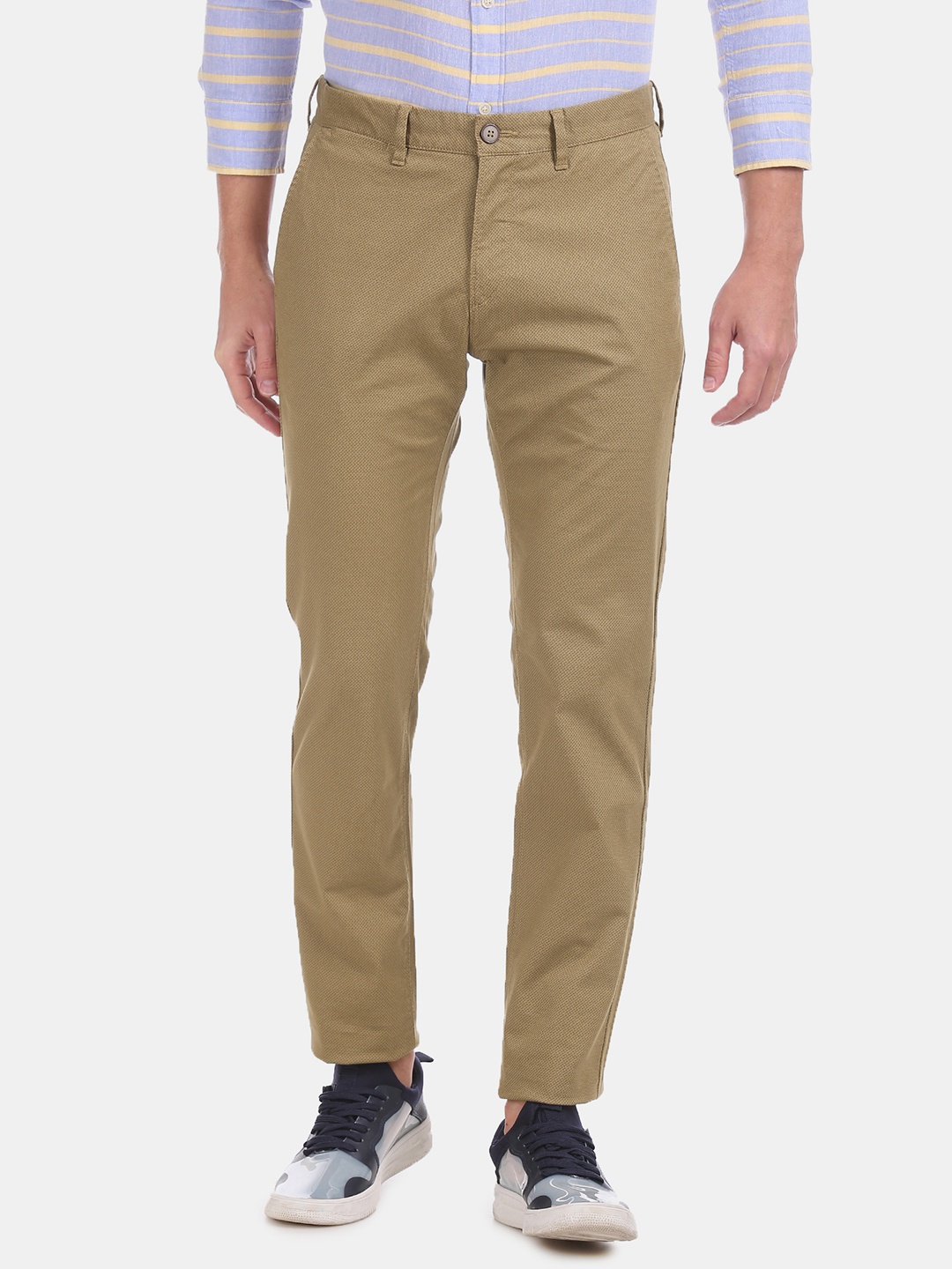 

U.S. Polo Assn. Men Khaki Slim Fit Self Design Regular Trousers