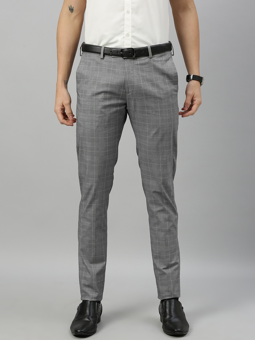 

U.S. Polo Assn. Men Grey & White Slim Fit Checked Formal Trousers