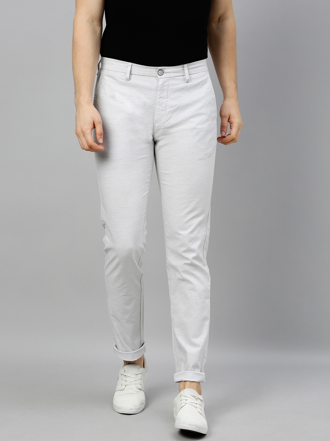 

U.S. Polo Assn. Men Off-White Austin Trim Slim Fit Solid Chinos