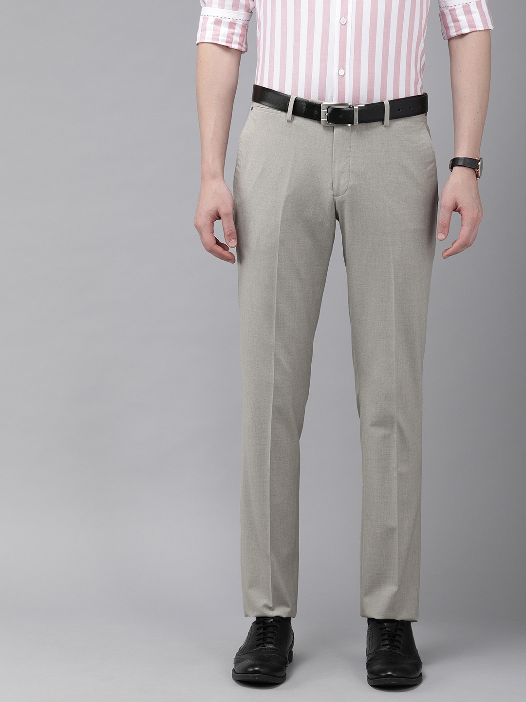 

U.S. Polo Assn. Men Beige Slim Fit Solid Formal Trousers