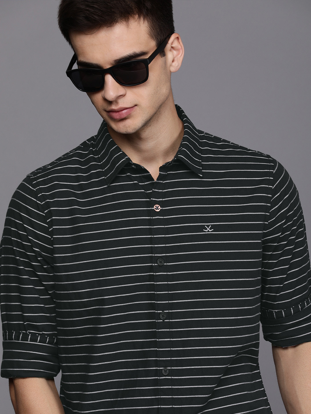 

WROGN Men Black & White Slim Fit Striped Casual Shirt