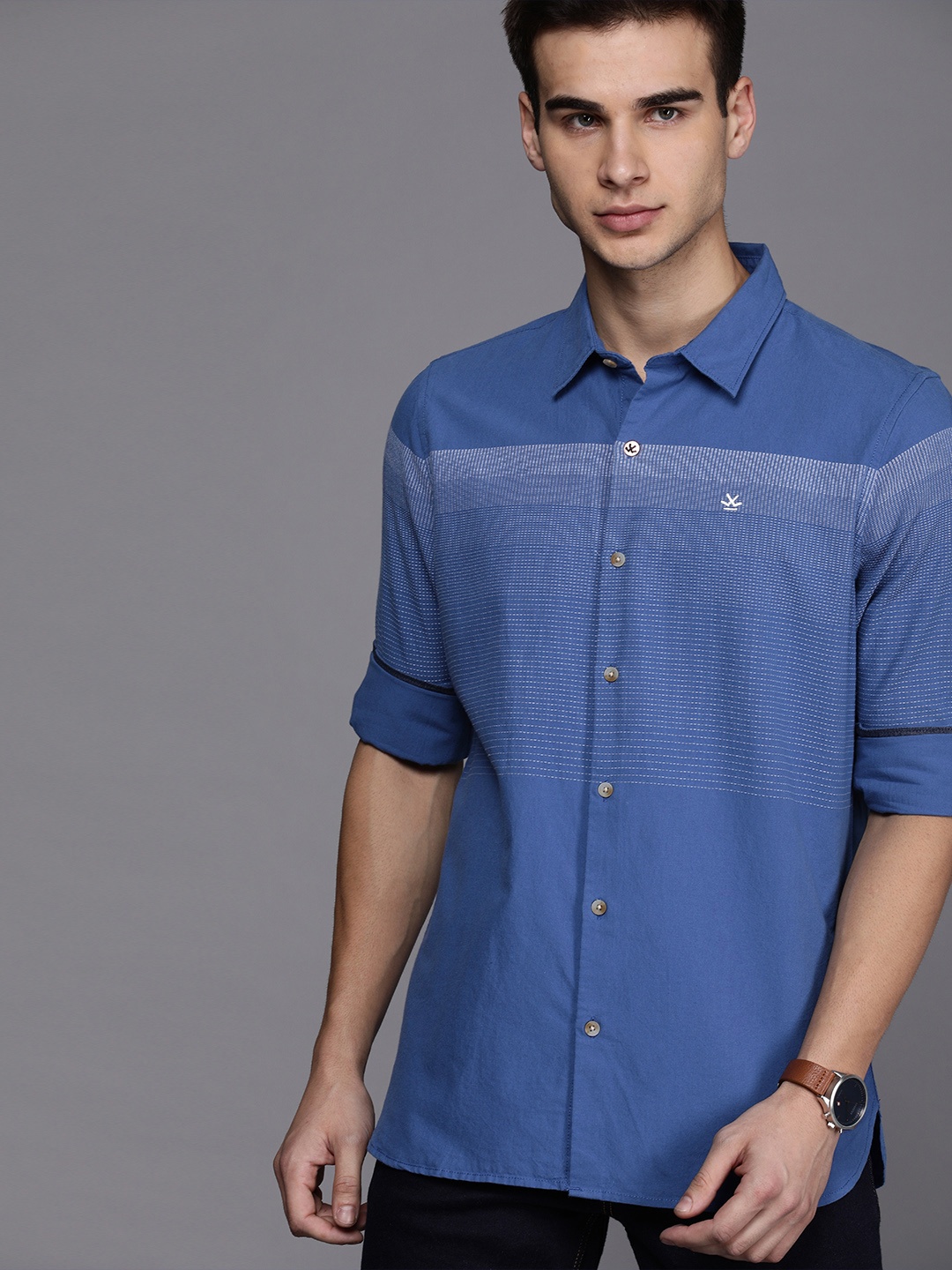 

WROGN Men Blue & White Slim Fit Self Design Casual Shirt