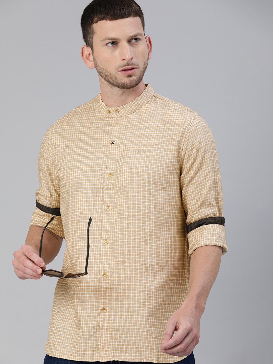 

WROGN Men Camel Brown & White Slim Fit Checked Casual Shirt