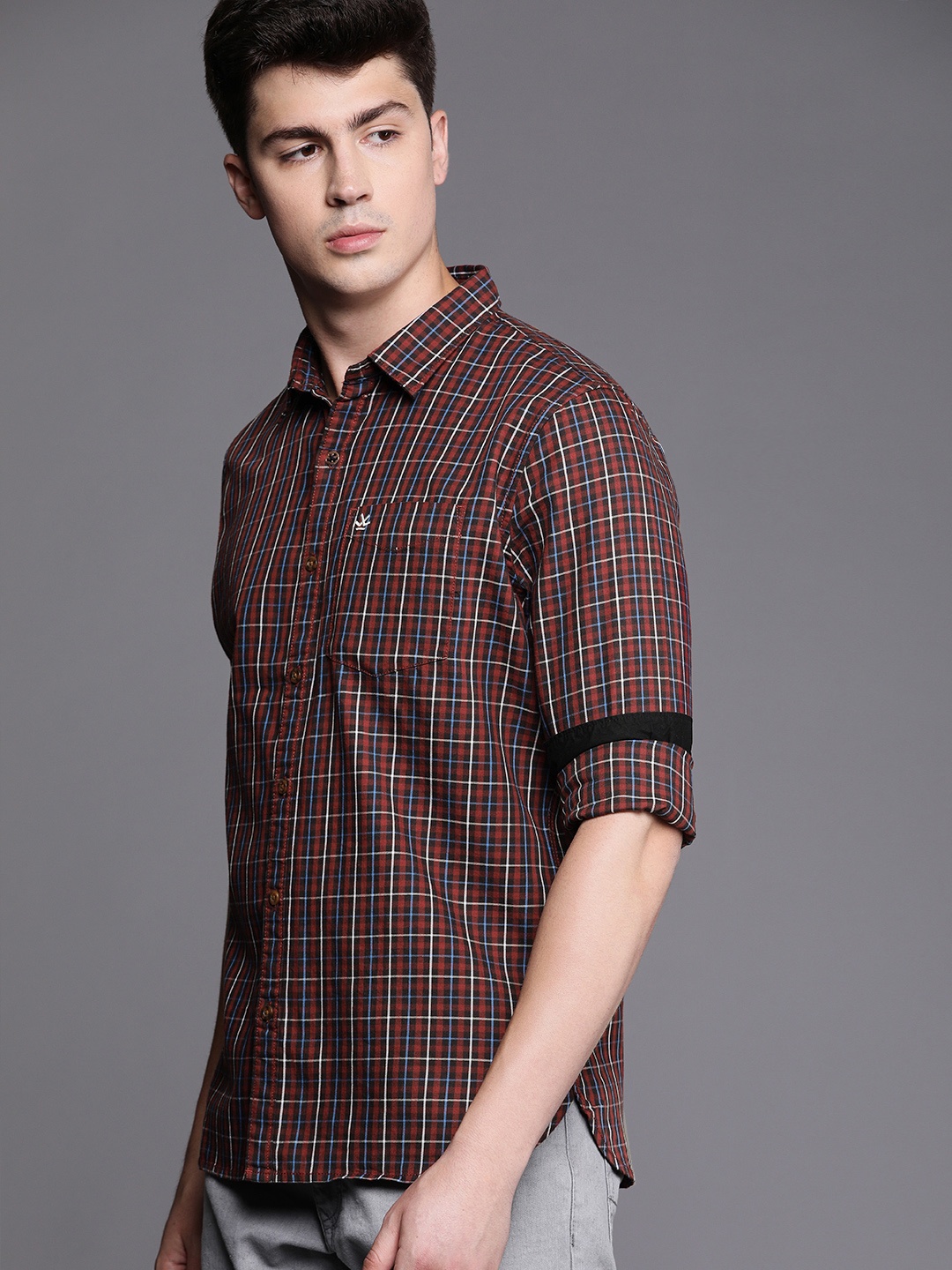 

WROGN Men Maroon & Blue Slim Fit Checked Casual Shirt