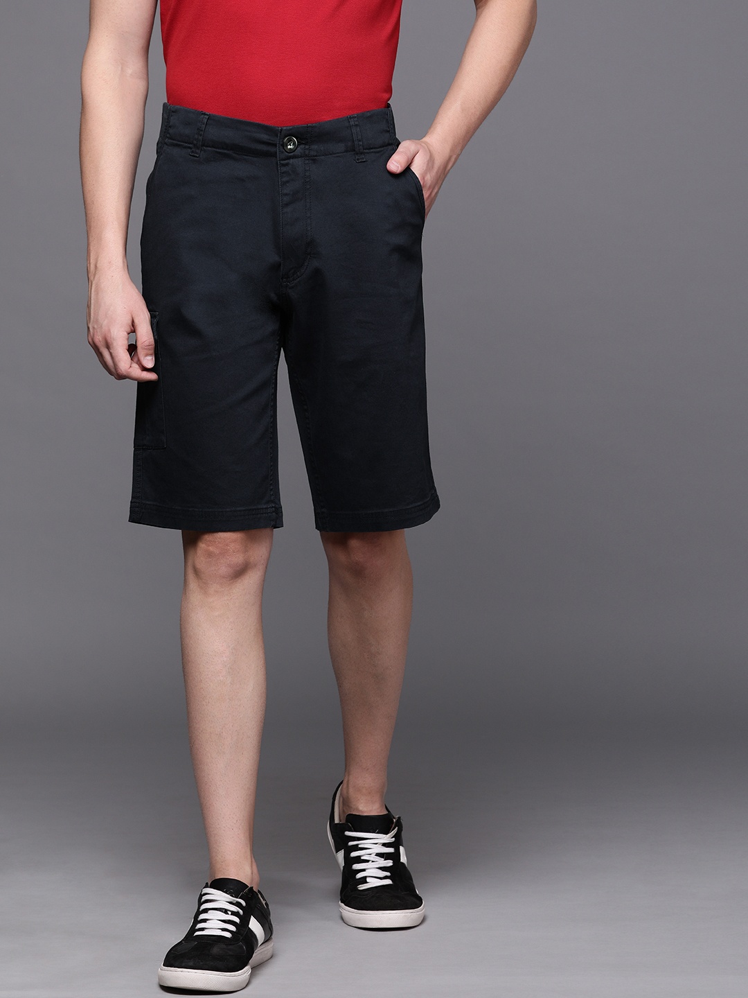 

WROGN Men Navy Blue Solid Slim Fit Chino Shorts