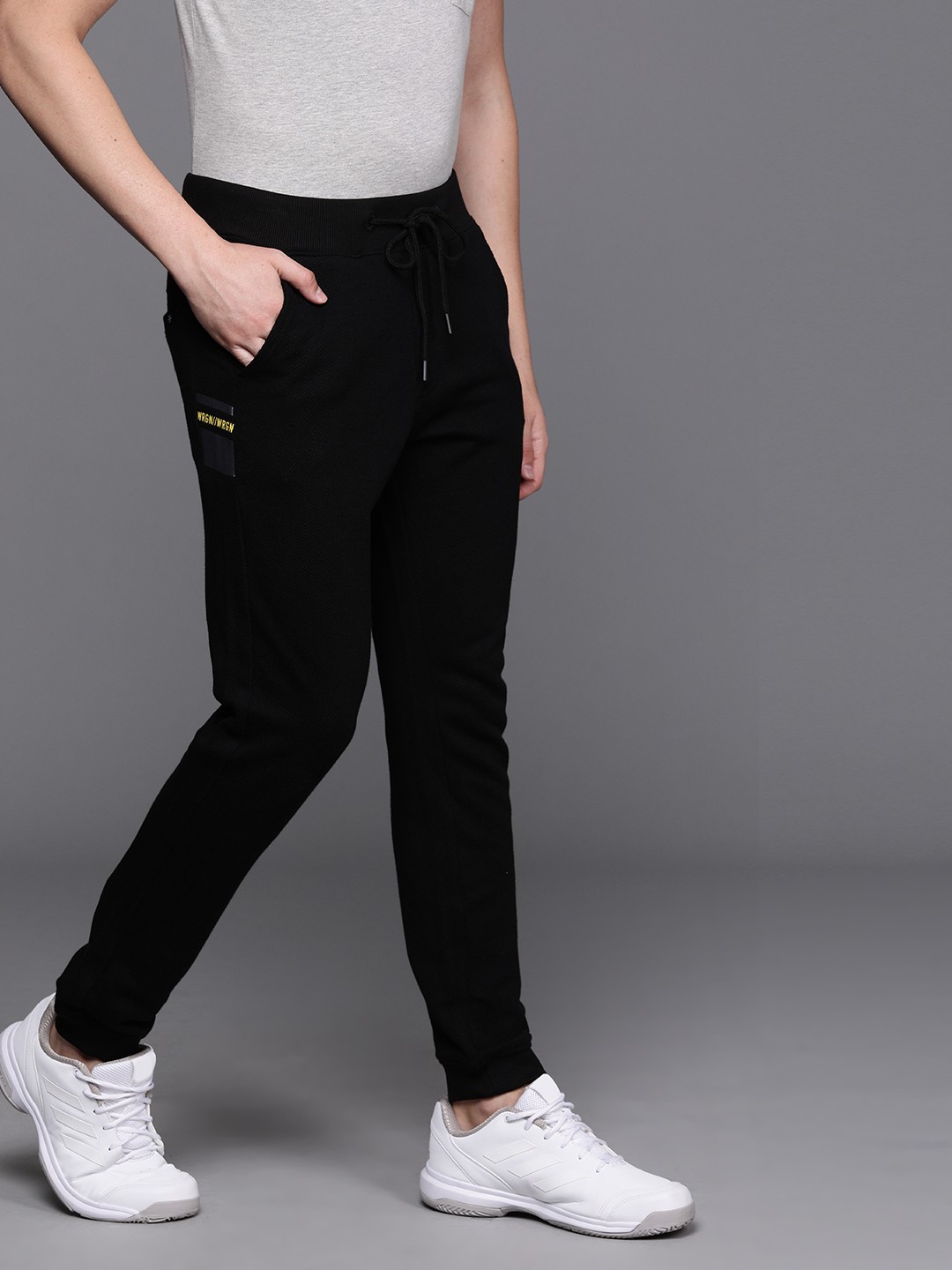 

WROGN Men Black Solid Slim Fit Joggers