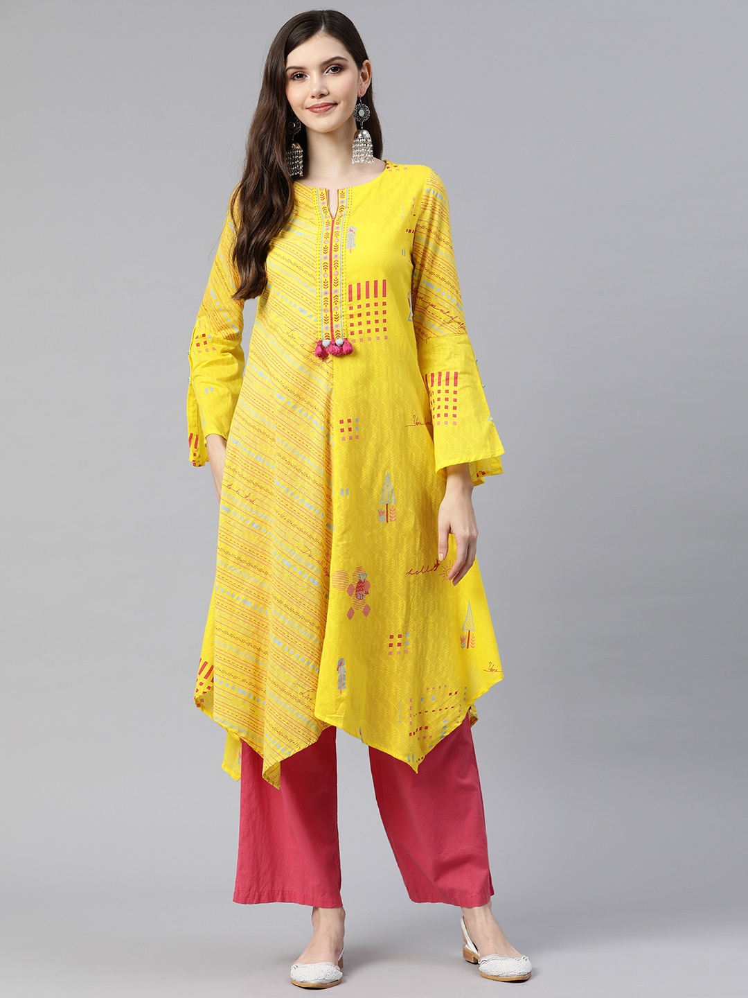 

Rangriti Women Yellow Ethnic Motifs Printed Bell Sleeves Kurta
