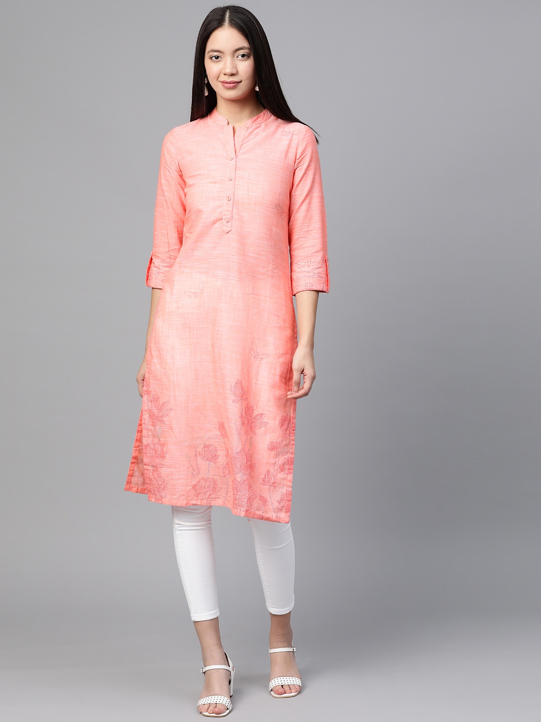 

Rangriti Women Peach-Coloured Floral Print Straight Kurta