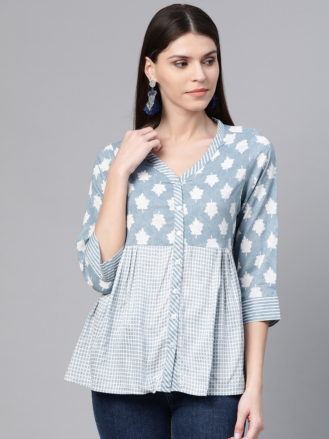 

Rangriti Women Blue & White Checked A-Line Top