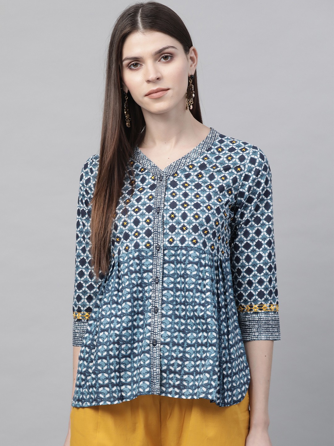 

Rangriti Women Blue & White Printed A-Line Pure Cotton Top