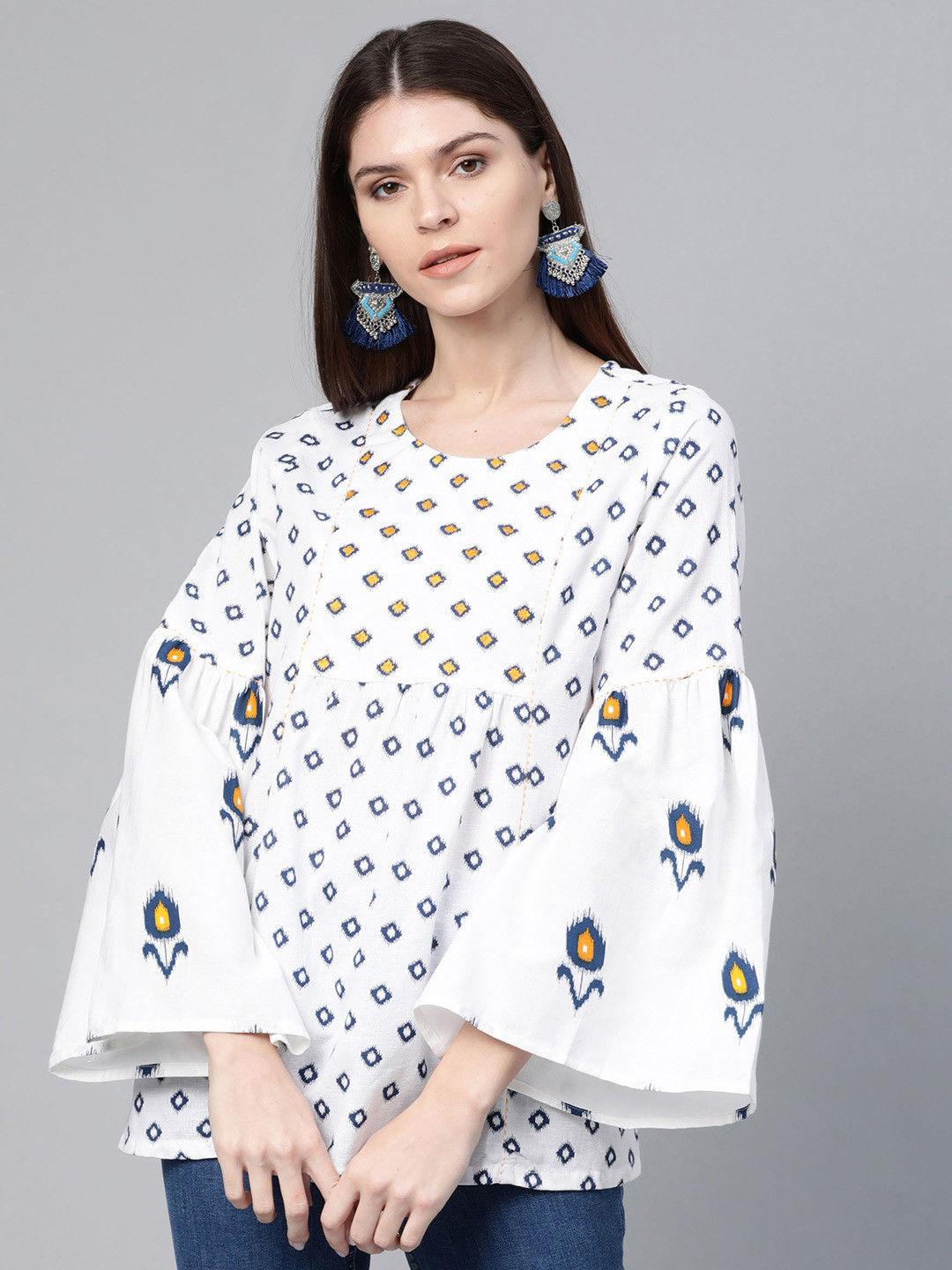 

Rangriti Women White & Blue Printed A-Line Top