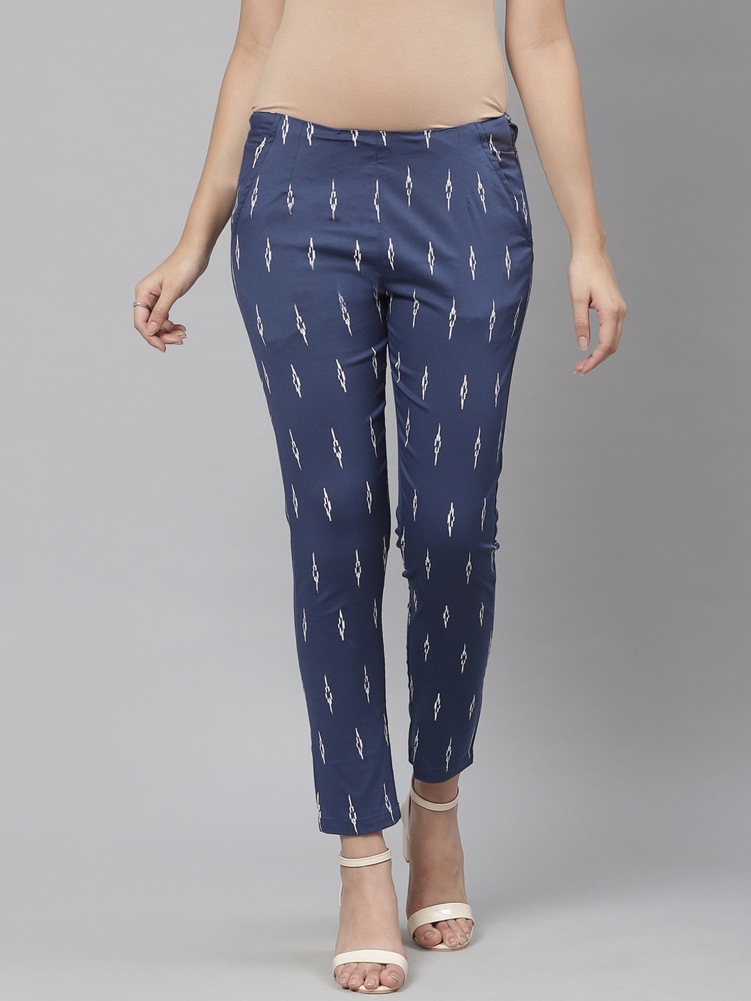 

Rangriti Women Assorted Slim Fit Cropped Ethnic Trousers