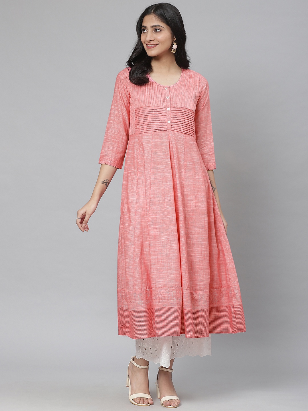 

Rangriti Women Pink Solid Anarkali Kurta