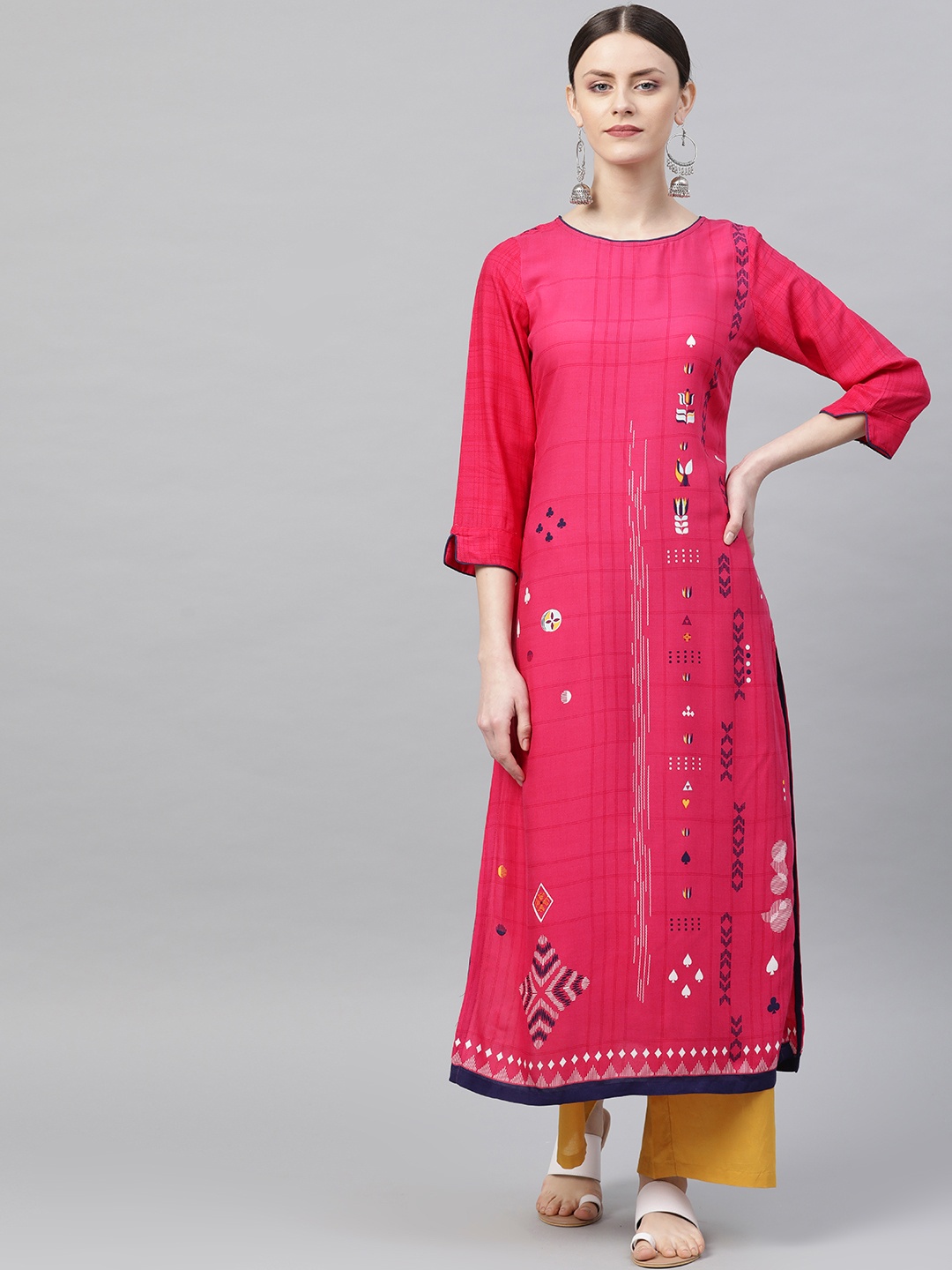 

Rangriti Women Fuchsia Pink & Navy Blue Printed Straight Kurta