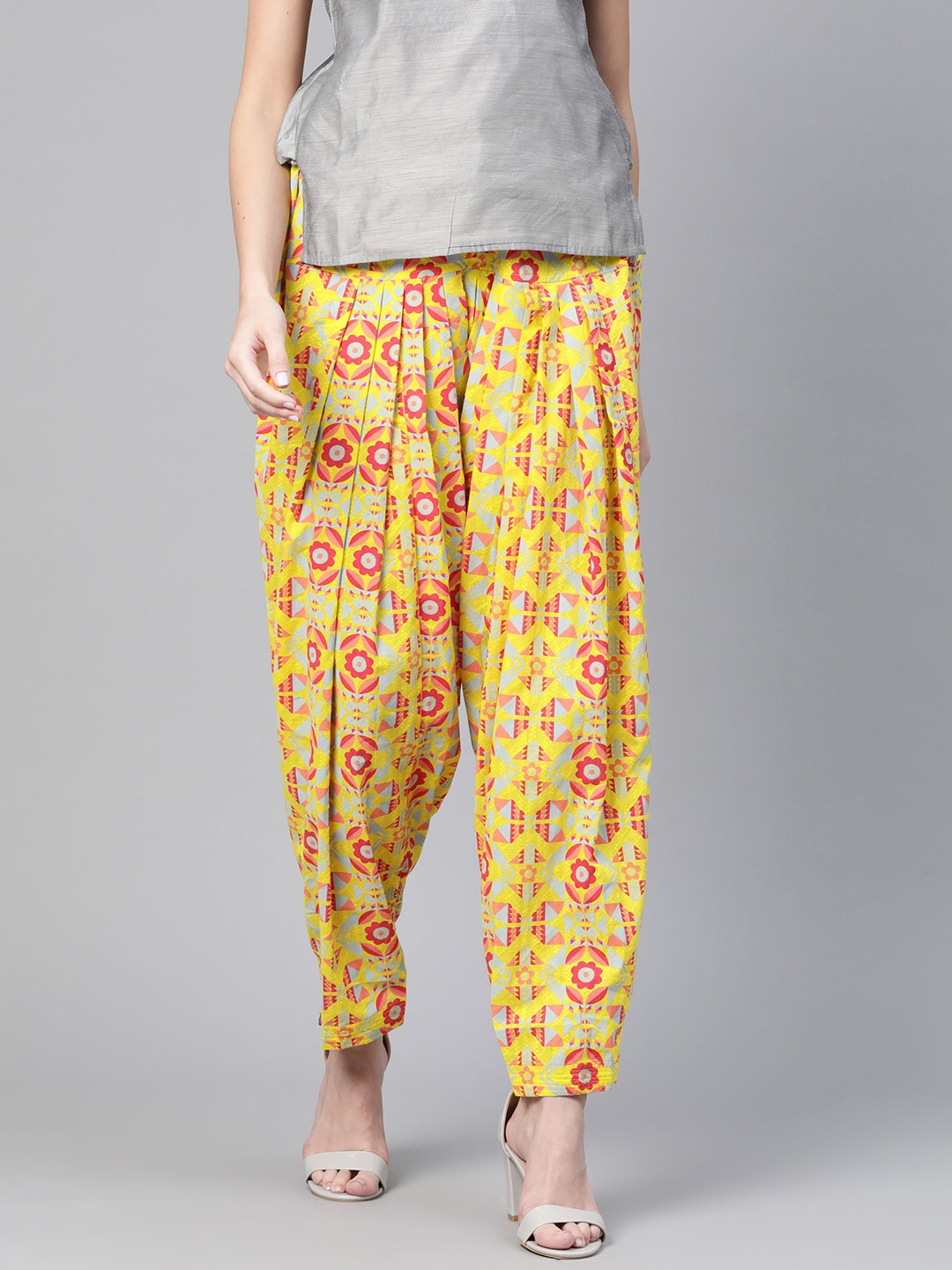 

Rangriti Women Yellow & Pink Printed Salwar