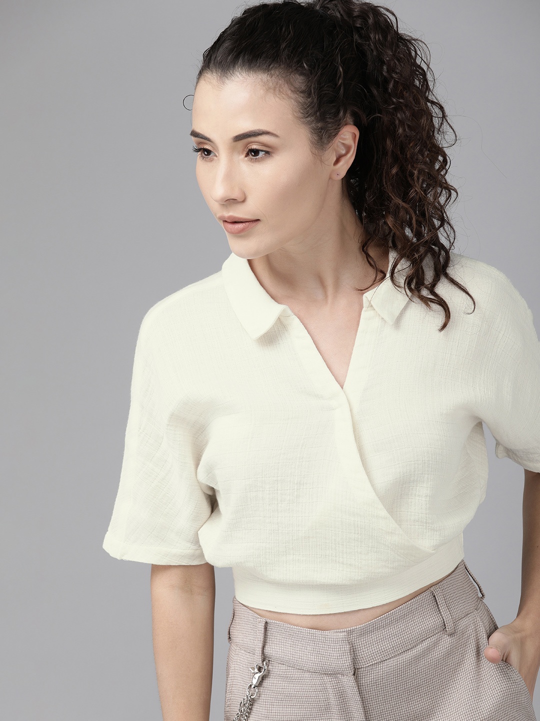 

ONLY Women Off-White Self Design Cropped Wrap Pure Cotton Top
