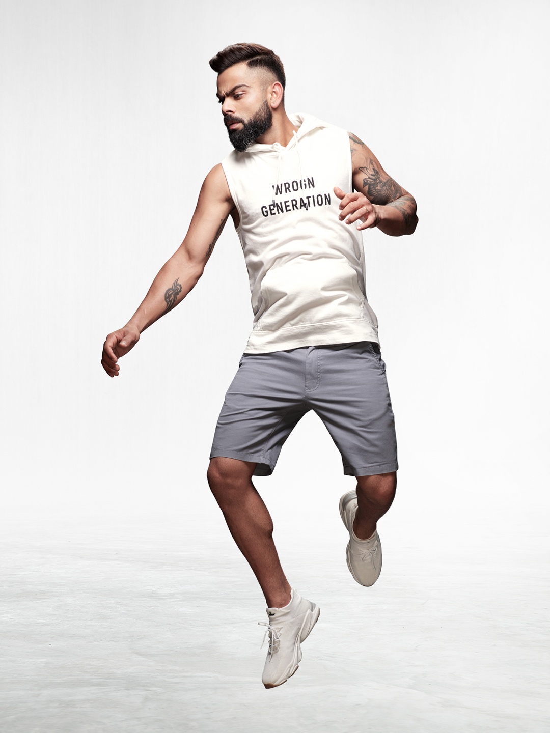 

WROGN Men White Printed Hooded T-shirt