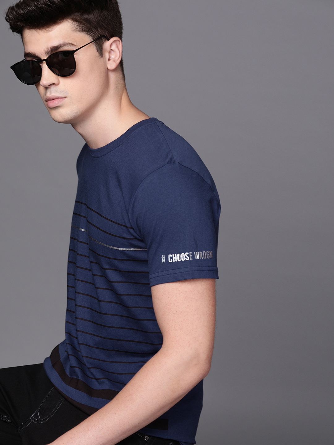 

WROGN Men Blue Black Striped Slim Fit Round Neck Pure Cotton T-shirt