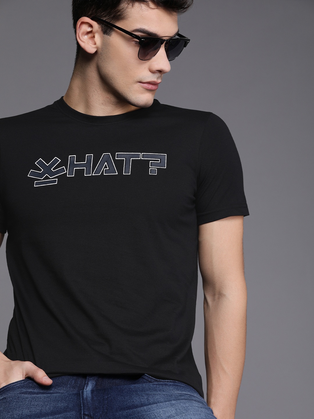 

WROGN Men Black Printed Round Neck T-shirt