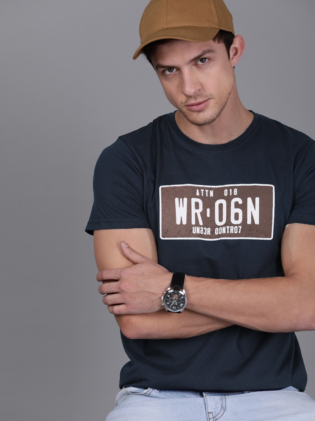 

WROGN Men Navy Blue Printed Round Neck T-shirt