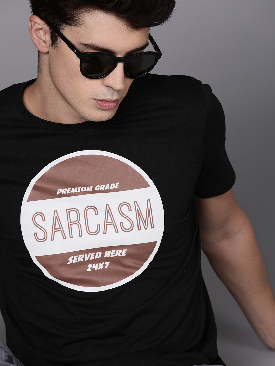 

WROGN Men Black Printed Round Neck T-shirt