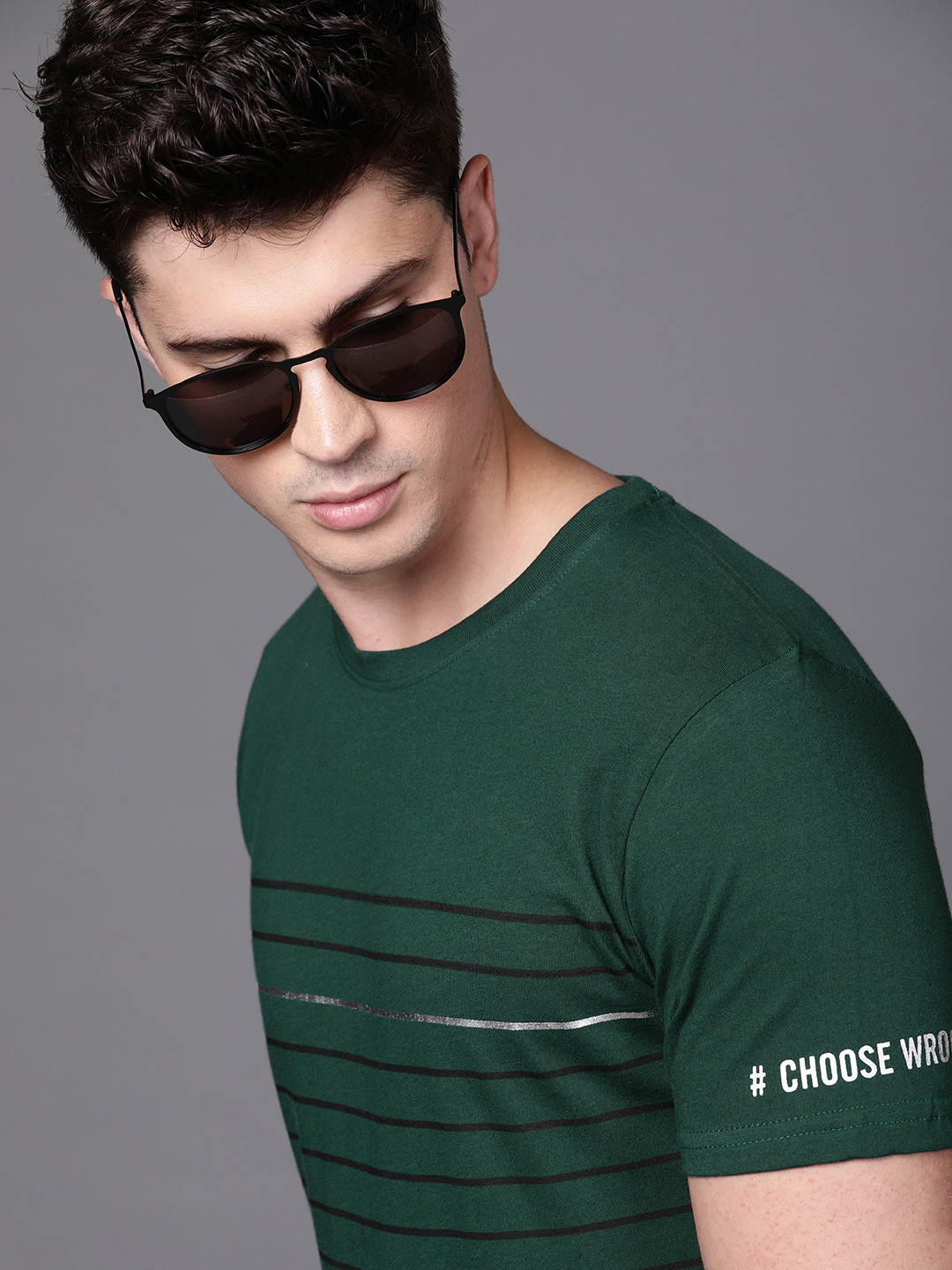 

WROGN Men Green Black Striped Slim Fit Round Neck Pure Cotton T-shirt