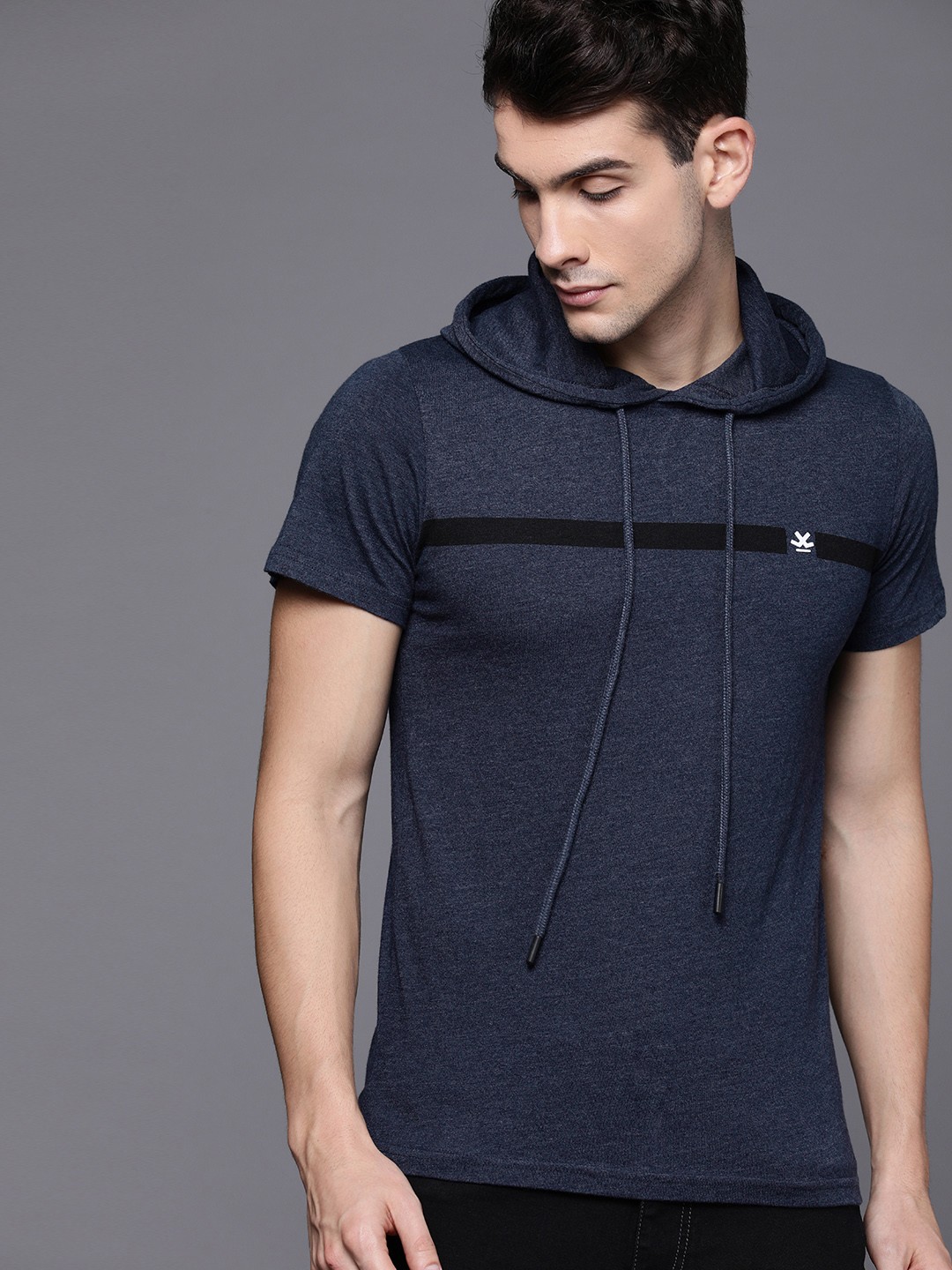 

WROGN Men Navy Blue Slim Fit Solid Hooded T-shirt