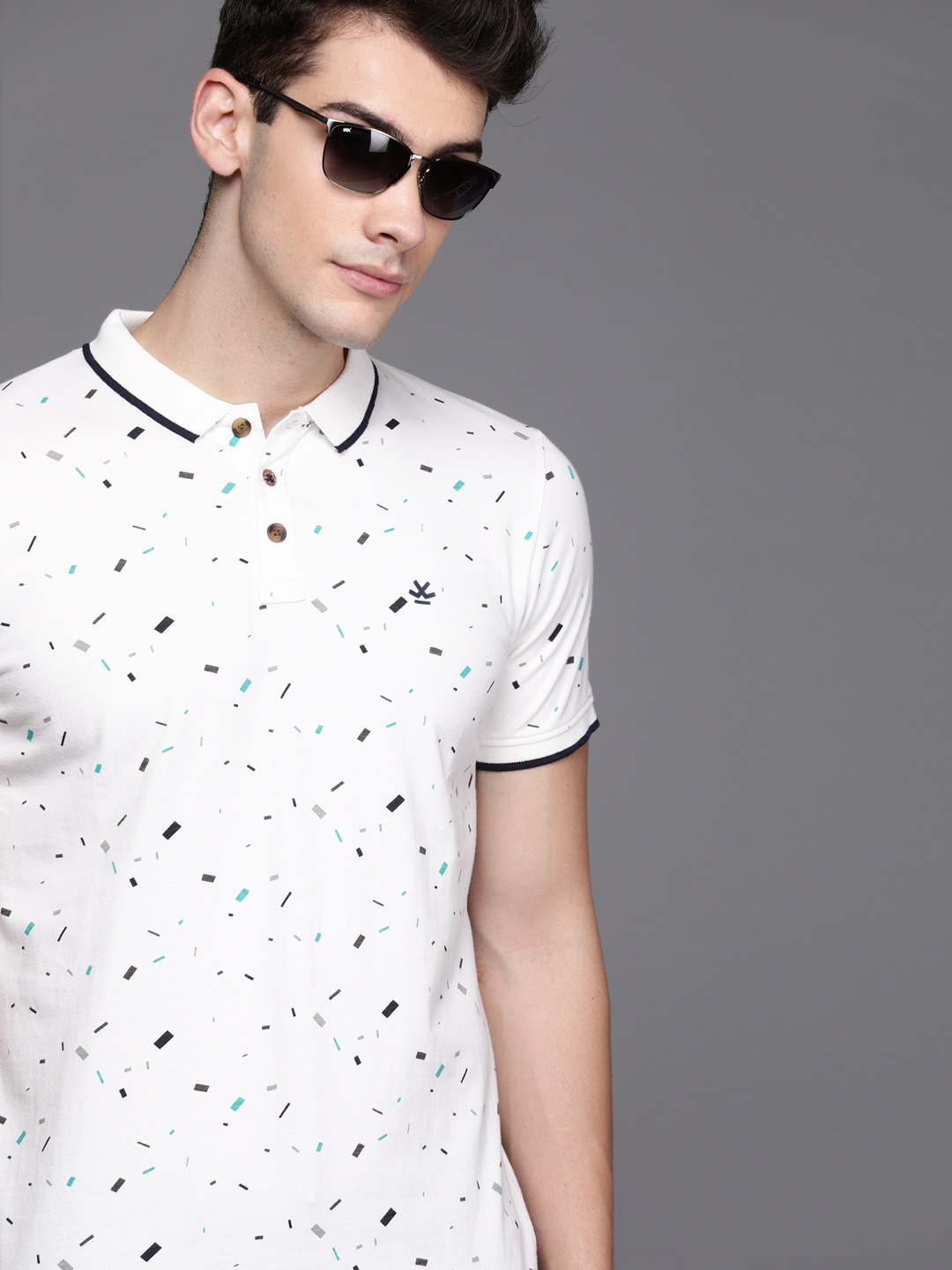 

WROGN Men White Printed Polo Collar Pure Cotton T-shirt