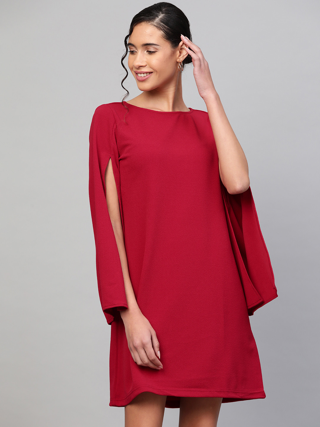 

SASSAFRAS Women Maroon Solid Cape Sleeve A-Line Dress
