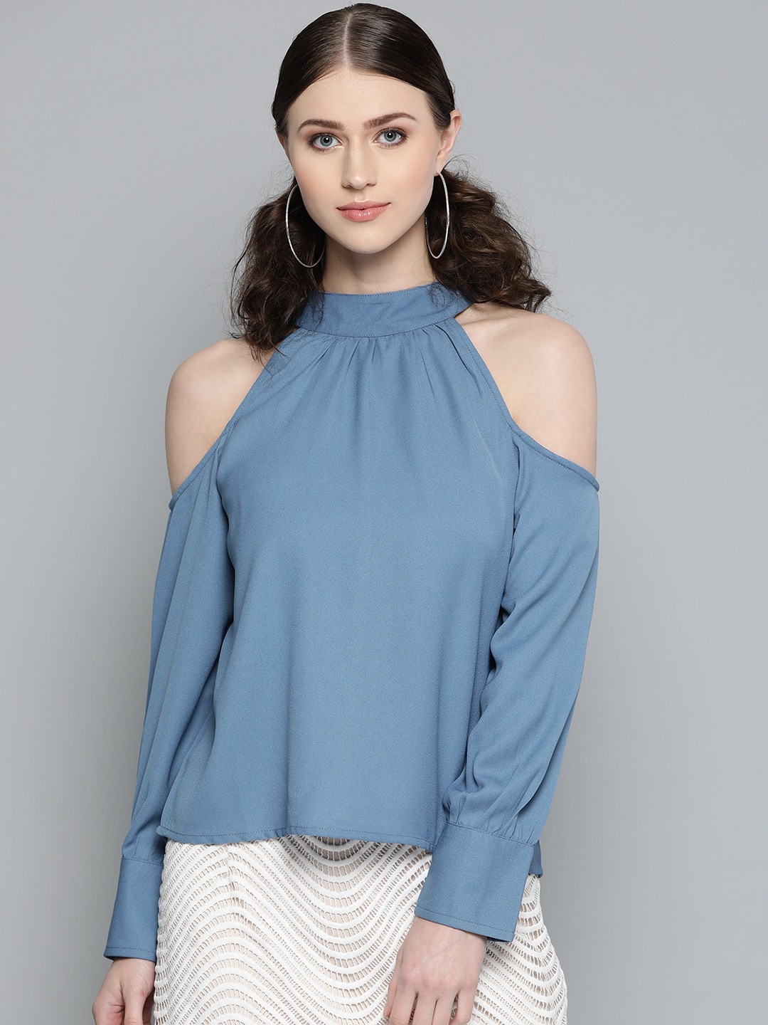 

SASSAFRAS Women Blue Solid Cold-Shoulder Regular Top