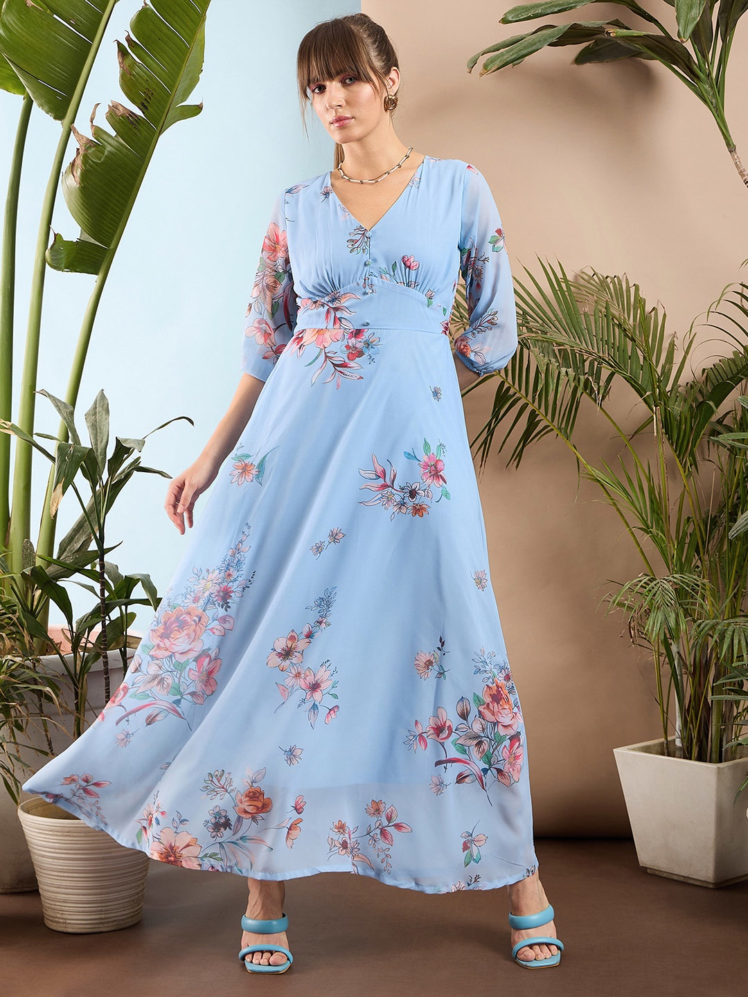 

SASSAFRAS Blue & Peach-Coloured Floral Printed Maxi Dress