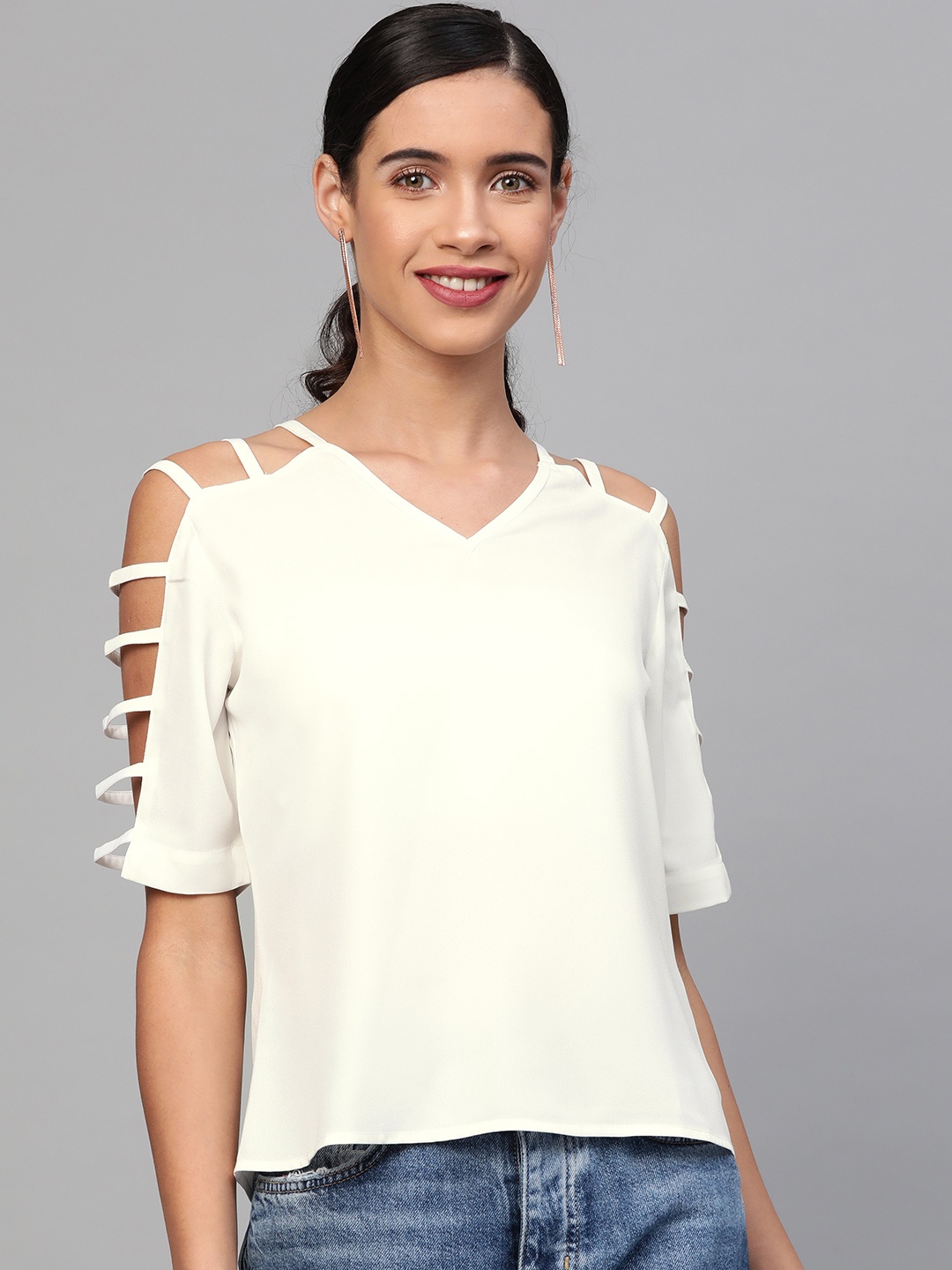 

SASSAFRAS Women White Solid Top