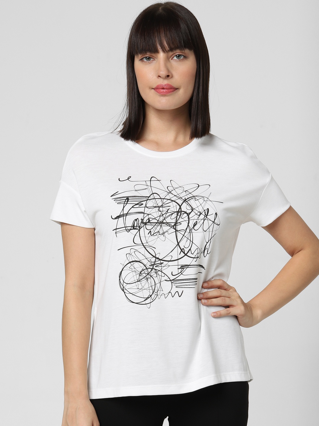 

Vero Moda Women White & Black Printed Round Neck T-shirt