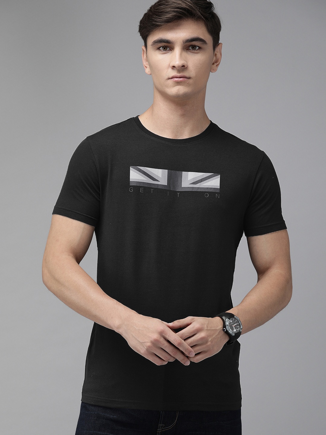 

Pepe Jeans Men Black Pure Cotton Solid Round Neck T-shirt