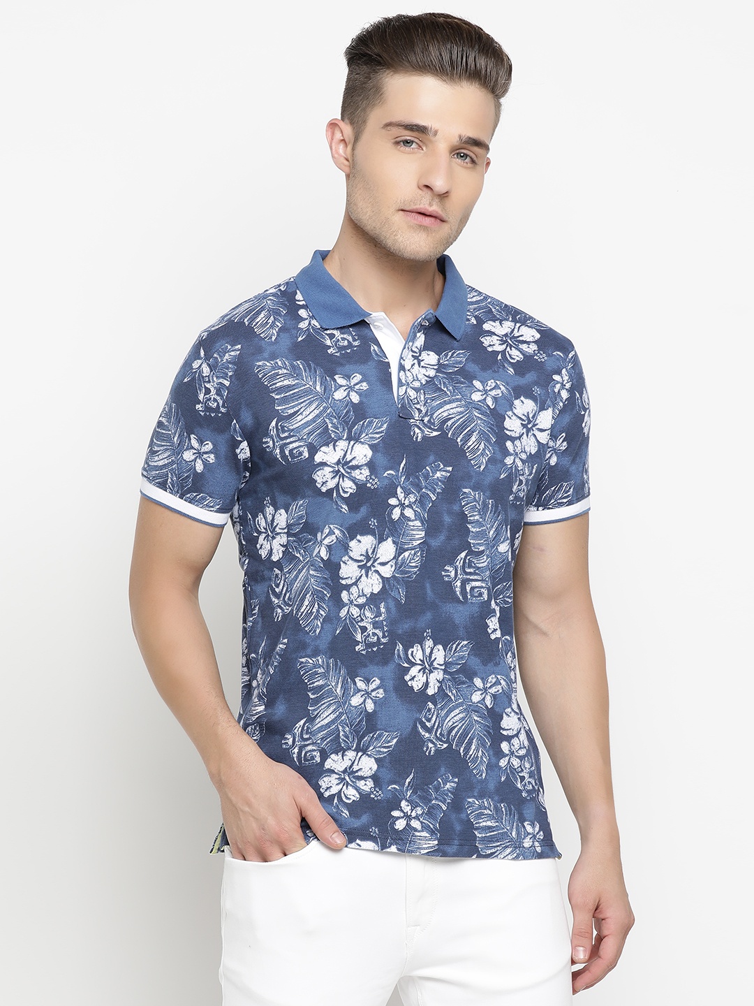 

Pepe Jeans Men Blue & White Floral Printed Polo Collar T-shirt