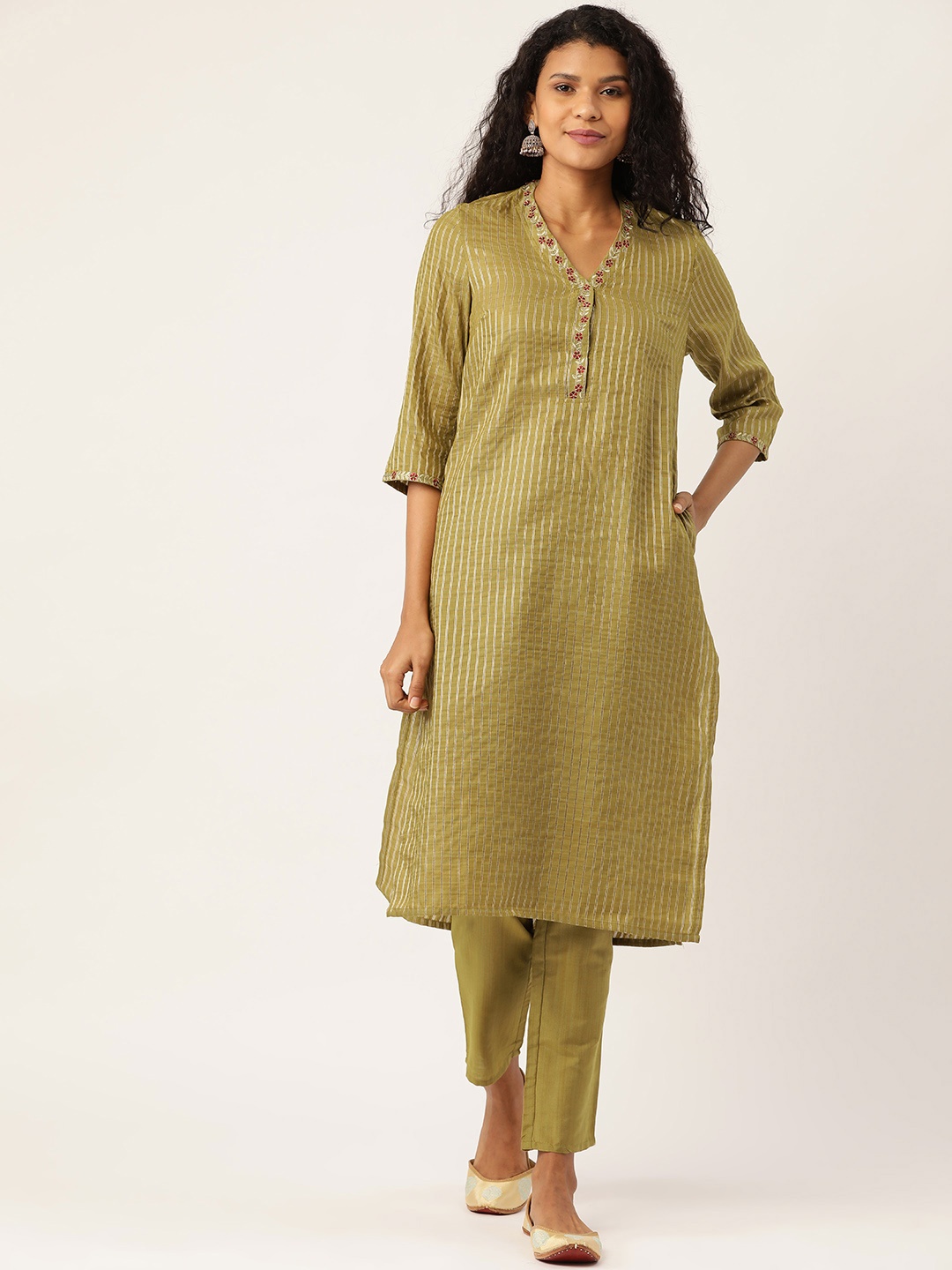 

House of Pataudi Women Green & Golden Striped Kurta with Trousers